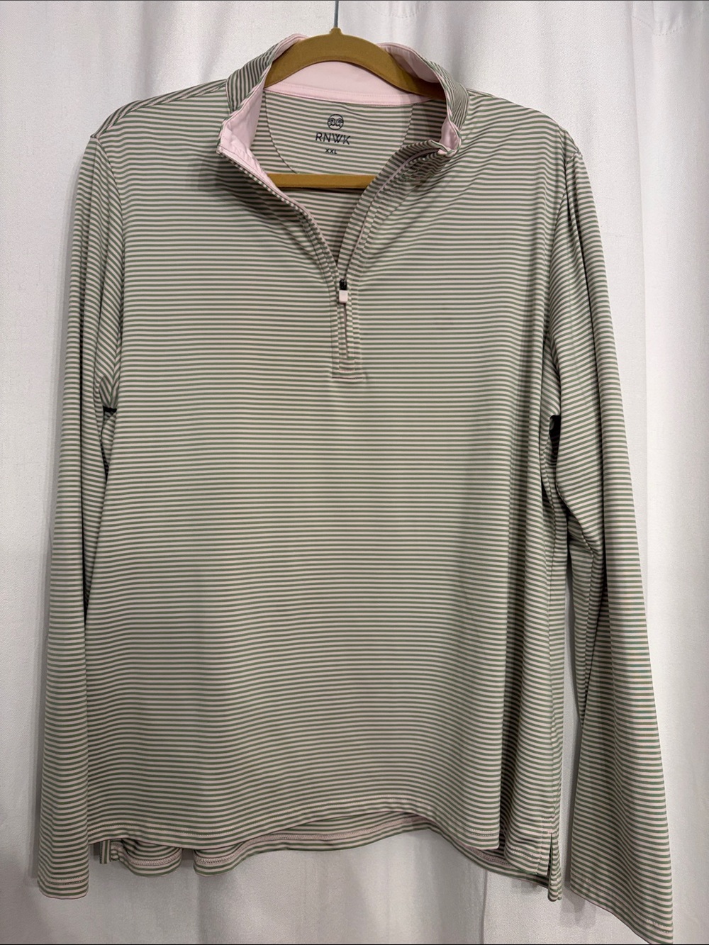 RNWK Women's Light Gray & Pink Quarter-Zip Striped Pullover